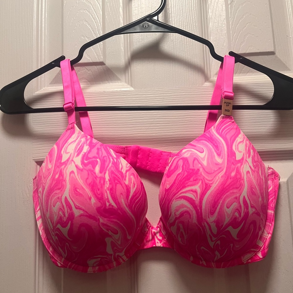 Nwt VS bra